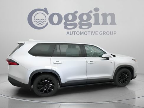 New 2026 Toyota Grand Highlander AWD image 19