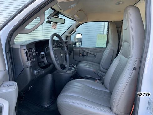 Used 2024 Chevrolet Express 3500 w/ Power Convenience Package RWD image 24