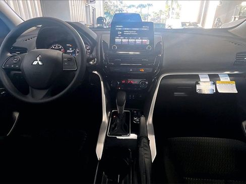 New 2026 Mitsubishi Eclipse Cross LE image 5