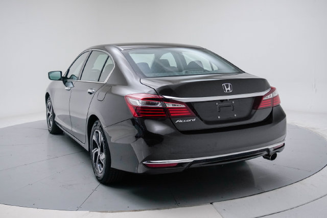 Used 2017 Honda Accord LX image 3