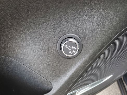 New 2026 Buick Enclave Preferred w/ Power Package image 30