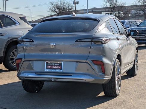 New 2026 Buick Envista Avenir image 4