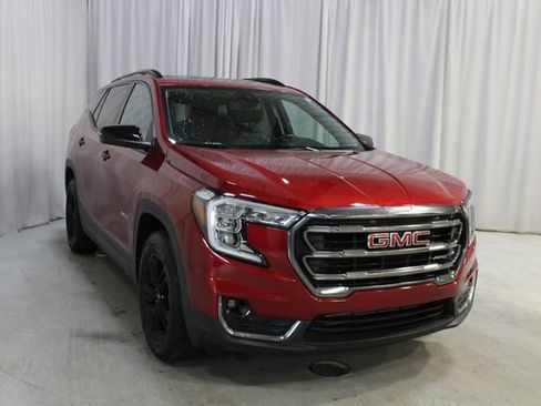Used 2023 GMC Terrain AT4 image 39