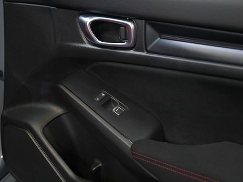 Used 2024 Honda Civic Type R image 25
