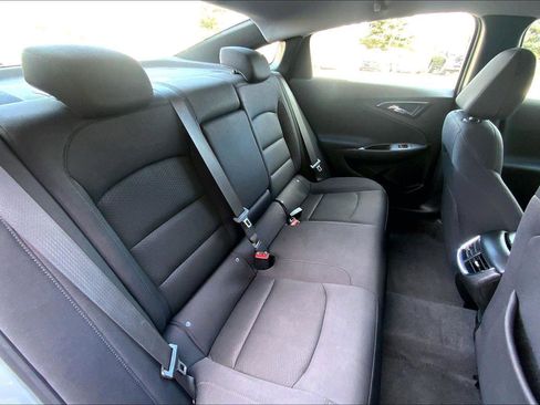 Used 2024 Chevrolet Malibu LT image 27