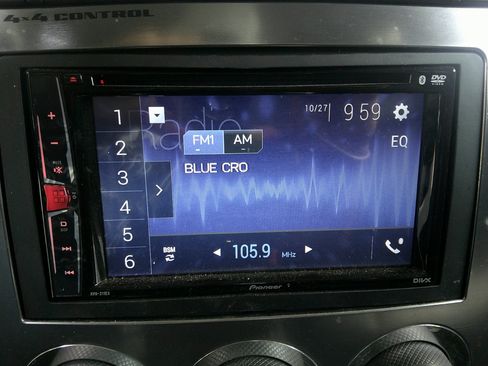 Used 2009 HUMMER H3 X image 18