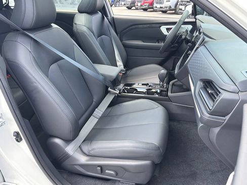 New 2026 Subaru Forester Limited AWD/4WD image 8