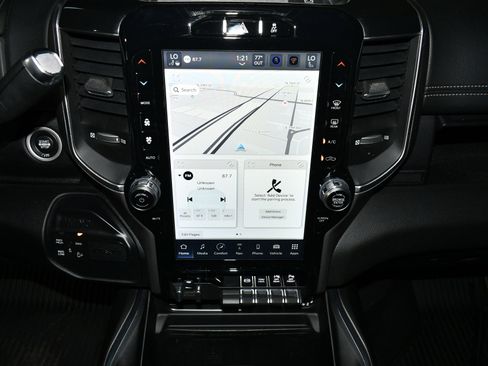 Used 2022 RAM 2500 Laramie AWD/4WD image 34