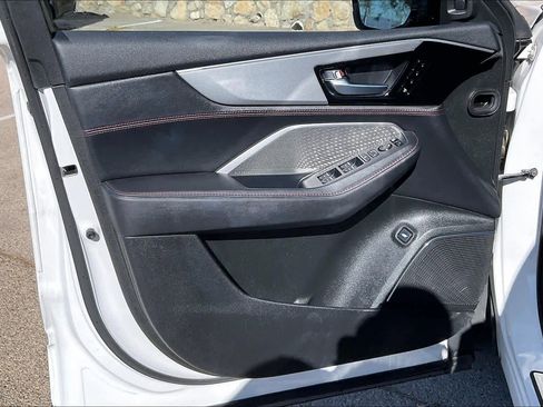 Used 2023 Acura MDX A-Spec image 21