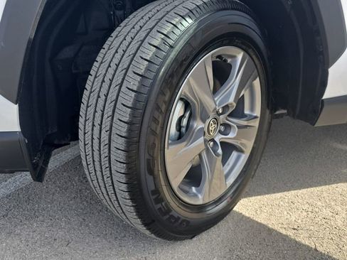 New 2025 Toyota RAV4 XLE image 31