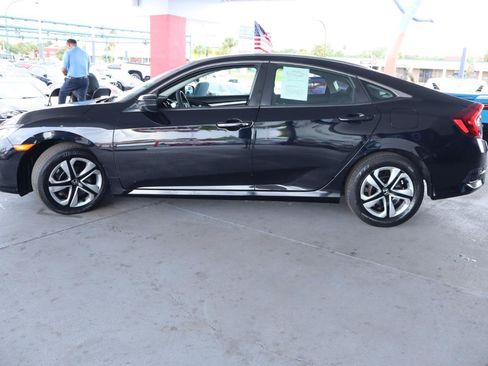 Used 2018 Honda Civic LX image 10
