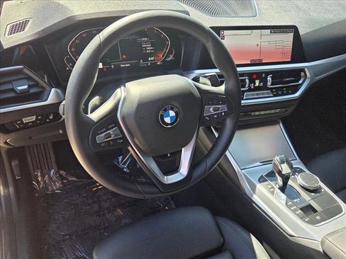 Used 2019 BMW 330i xDrive Sedan w/ Premium Package image 10