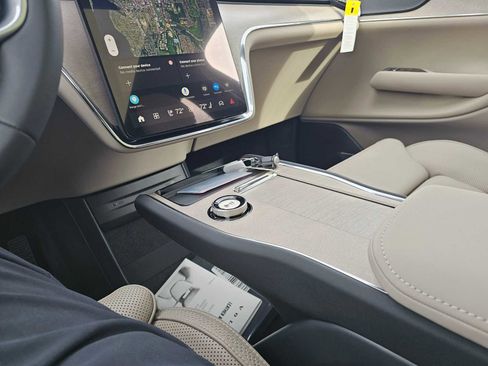 New 2026 Volvo EX90 Ultra image 29