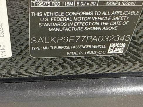 Certified 2023 Land Rover Range Rover SE AWD/4WD image 33