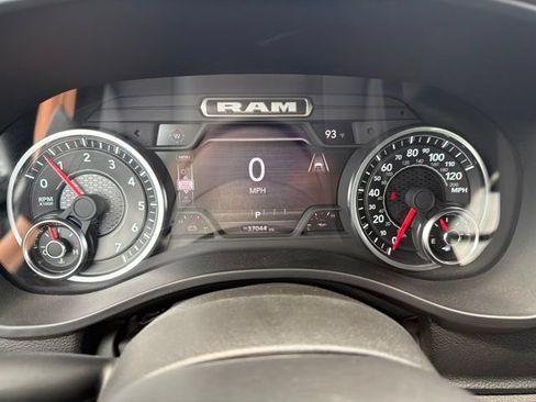 Used 2025 RAM 1500 Big Horn AWD/4WD image 16