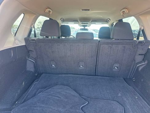 Certified 2024 Nissan Rogue SV FWD image 32