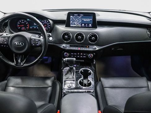 Used 2019 Kia Stinger Premium RWD image 13