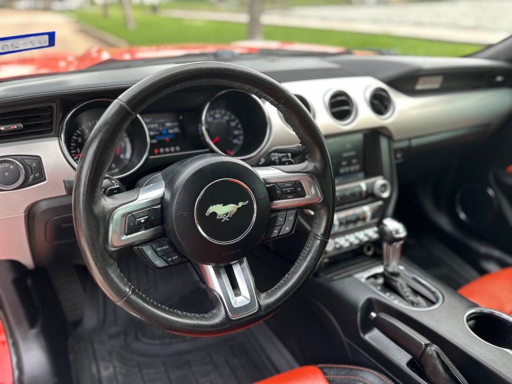 Used 2015 Ford Mustang GT Premium RWD image 14