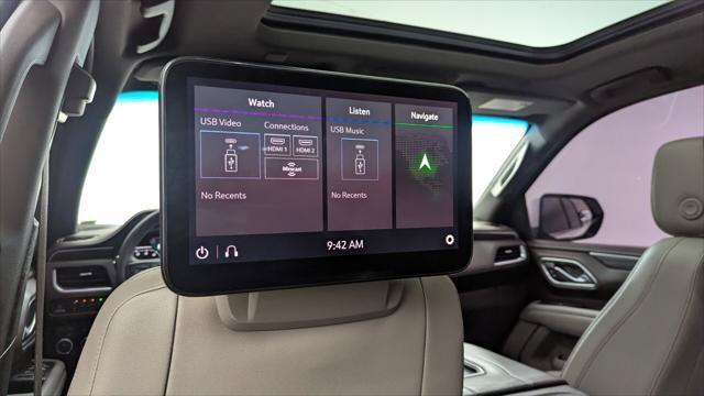 Used 2021 GMC Yukon SLT w/ SLT Premium Package AWD/4WD image 32