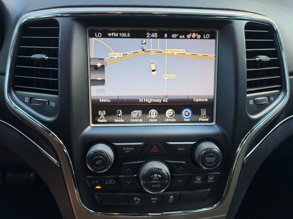 Used 2015 Jeep Grand Cherokee Limited w/ Luxury Group II RWD image 18