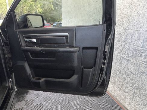 Used 2014 RAM 1500 Sport RWD image 21