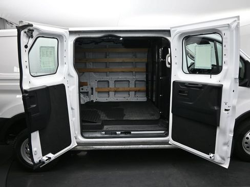 Used 2023 Ford Transit 250 Low Roof AWD w/ Exterior Upgrade Package image 18