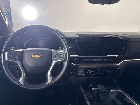 Used 2025 Chevrolet Silverado 1500 LTZ w/ Technology Package AWD/4WD image 30