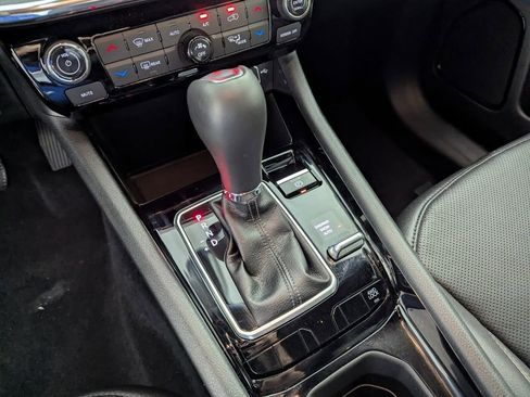 Certified 2024 Jeep Compass Limited w/ Elite Group image 26