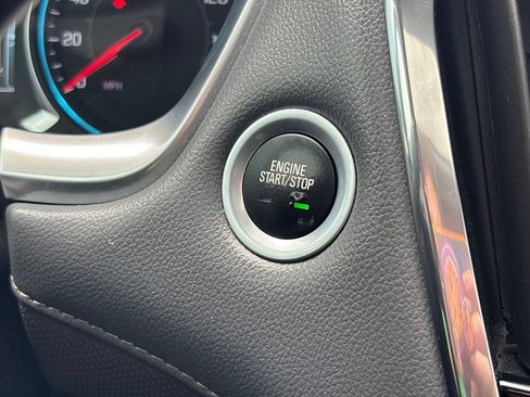 Used 2019 Chevrolet Traverse Premier w/ Driver Confidence II Package FWD image 36