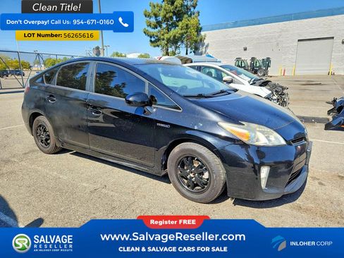 Used 2015 Toyota Prius Two FWD image 5