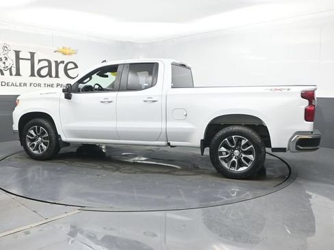 Used 2023 Chevrolet Silverado 1500 LT AWD/4WD image 48