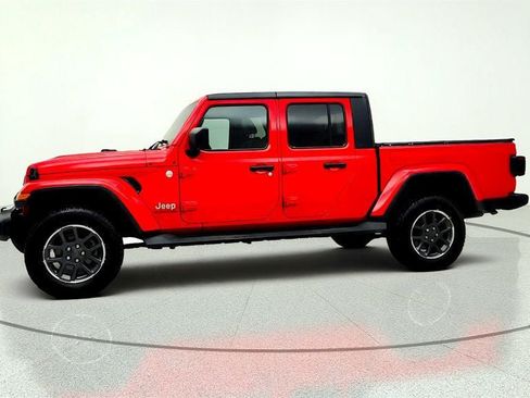 Used 2020 Jeep Gladiator Overland w/ Uconnect 4C Nav & Sound Group AWD/4WD image 9
