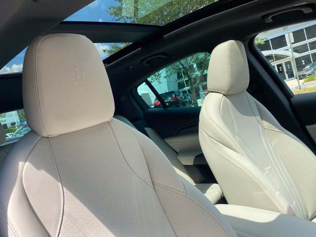 Used 2024 Maserati Grecale GT AWD/4WD image 39