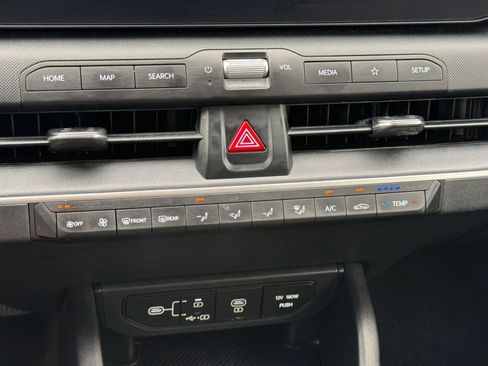 Used 2025 Kia K4 FWD image 17
