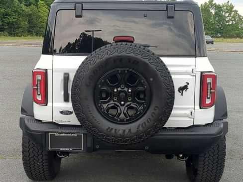 Certified 2025 Ford Bronco Badlands AWD/4WD image 5