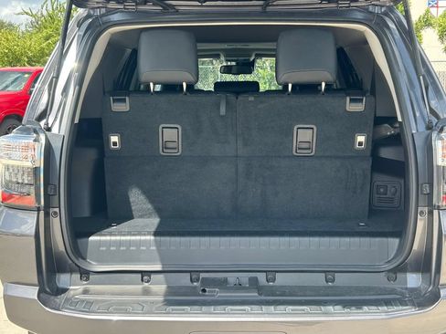 Used 2023 Toyota 4Runner SR5 Premium w/ Moonroof Package AWD/4WD image 13