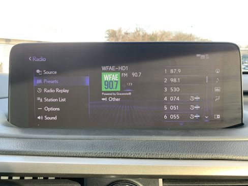 Certified 2021 Lexus RX 350L Luxury image 23