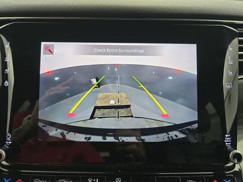 Used 2024 Jeep Wagoneer Series II w/ Flexible Seating Group image 28