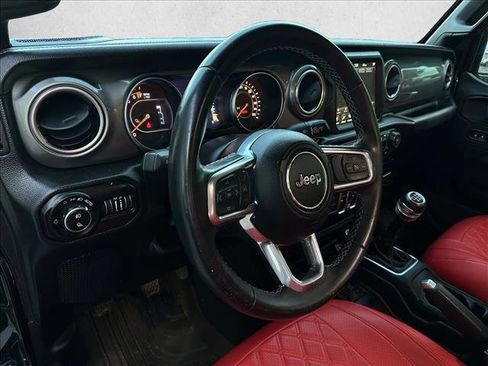 Used 2022 Jeep Gladiator Overland AWD/4WD image 8
