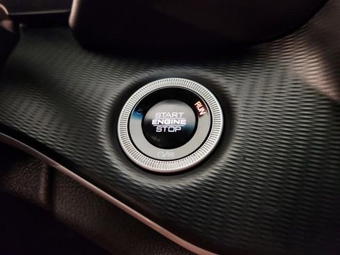 Used 2024 Jeep Grand Cherokee Altitude AWD/4WD image 21