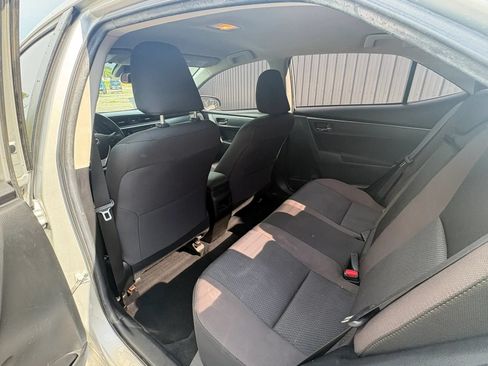 Used 2019 Toyota Corolla LE FWD image 17