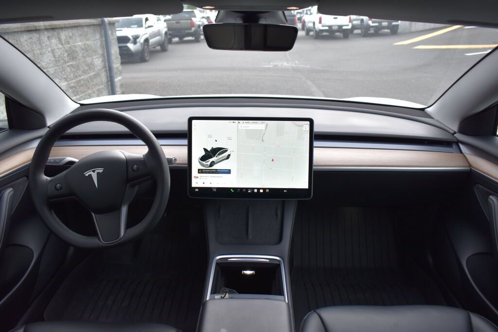 Used 2021 Tesla Model 3 Long Range AWD/4WD image 26