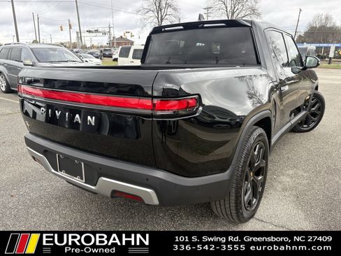 Used 2023 Rivian R1T Adventure image 5