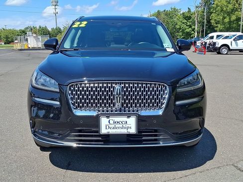 Used 2022 Lincoln Corsair AWD w/ Premium Package image 5