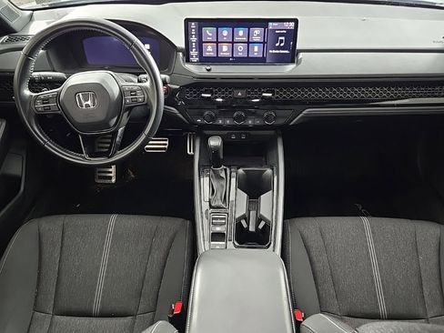 Used 2023 Honda Accord Sport image 13