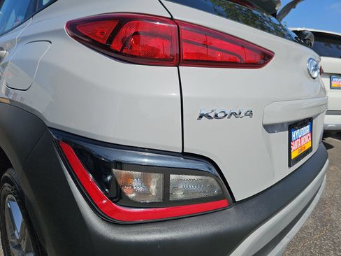 Certified 2023 Hyundai Kona SE AWD/4WD image 35