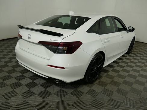 Used 2025 Honda Civic Sport image 7