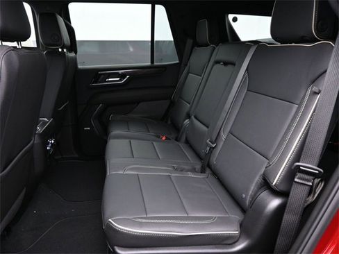 New 2026 GMC Yukon Elevation image 11