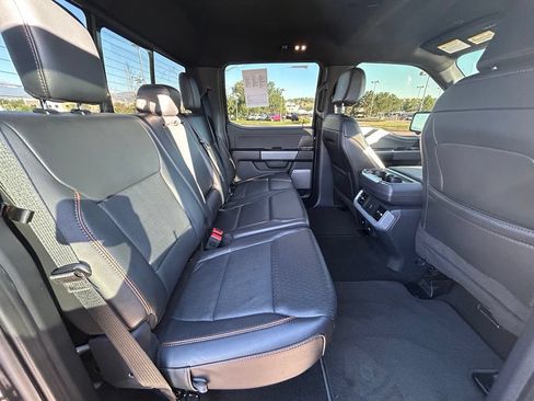 Used 2024 Ford F150 Lariat AWD/4WD image 27
