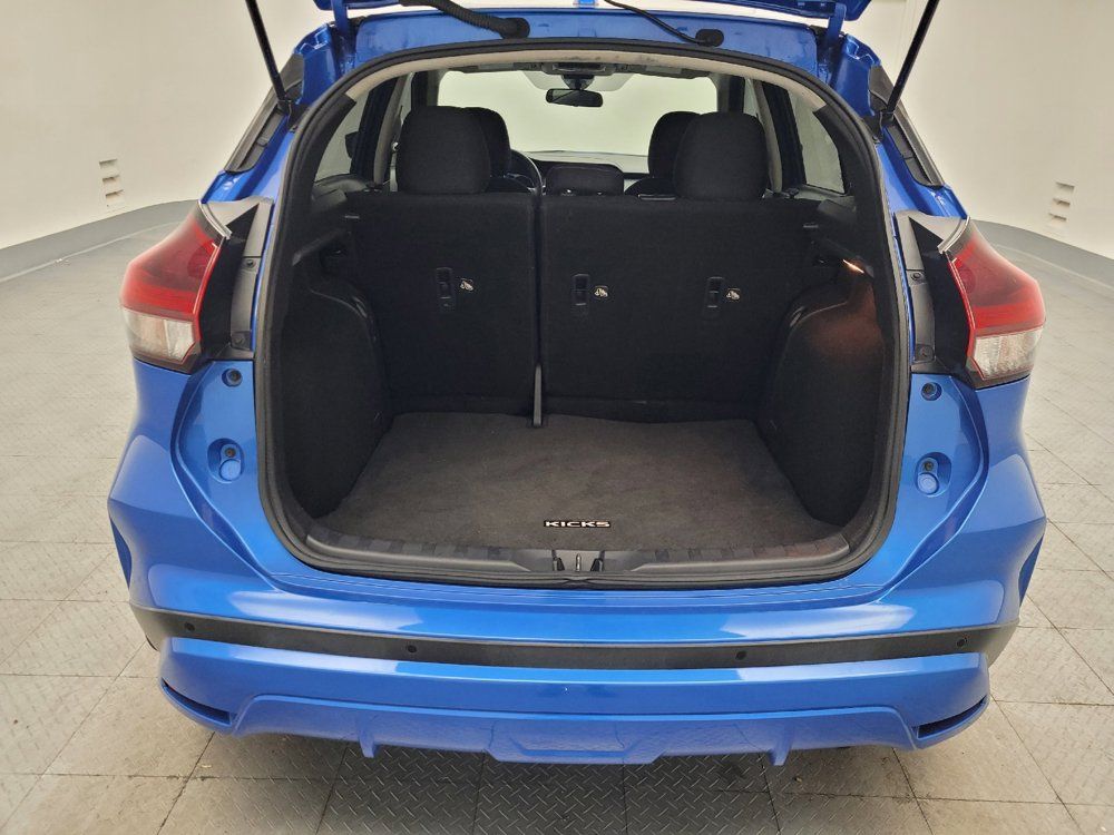 Used 2021 Nissan Kicks S FWD image 29